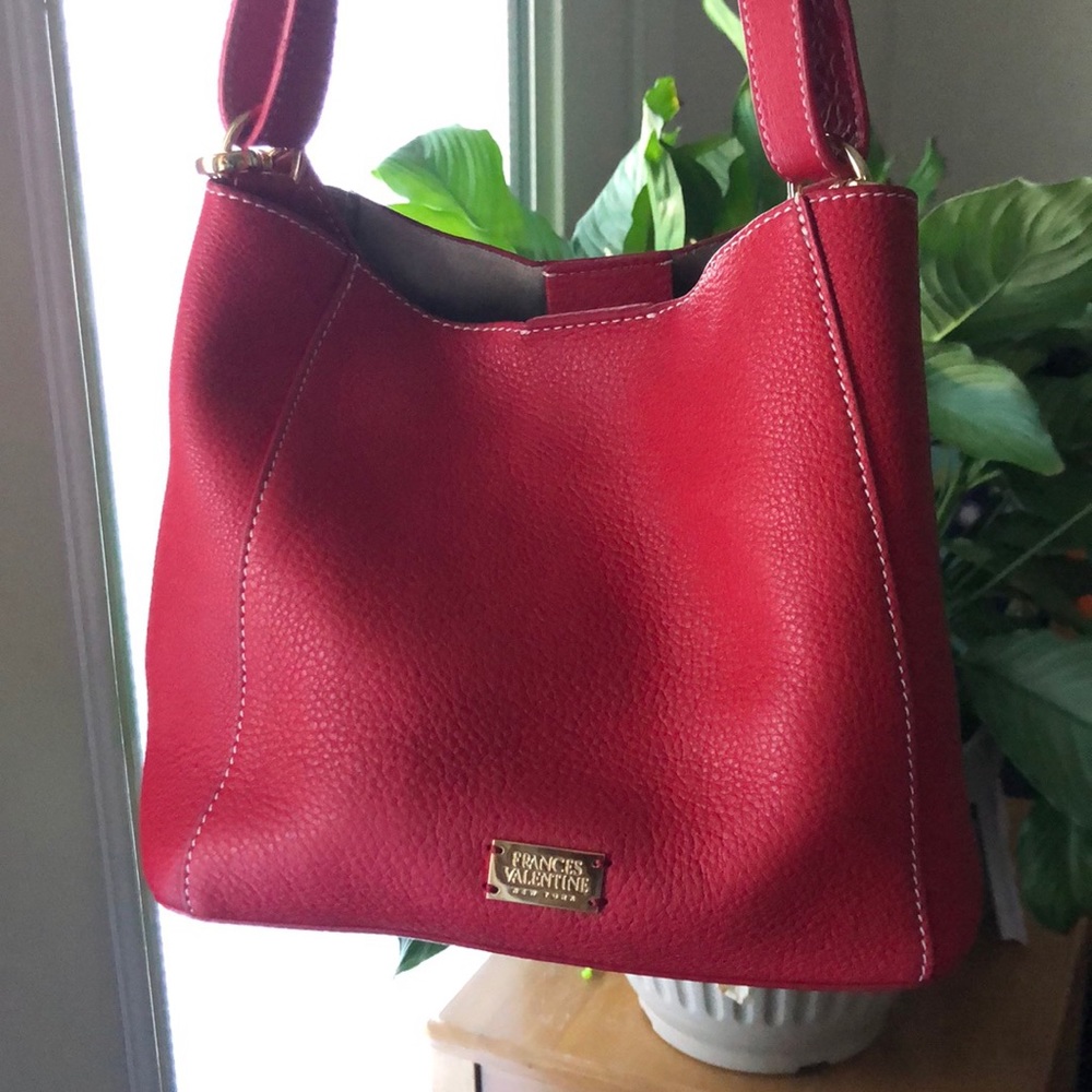 ♥️Authentic Francis Valentine by Kate Spade♥️